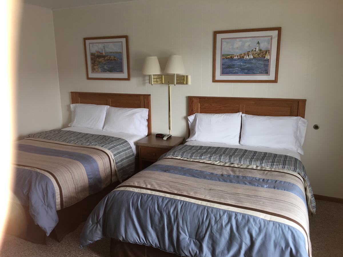 Coho Motel Kewaunee Екстер'єр фото